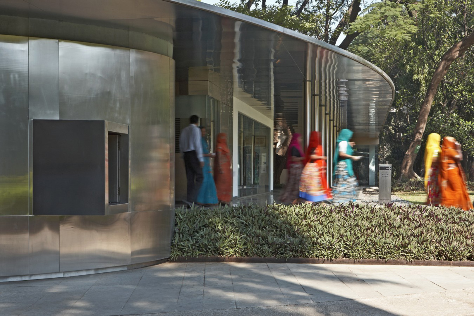 RMA Architects, Visitor Centre, Chhatrapati Shivaji Maharaj Vastu Sangrahalaya (CSMVS) museum, Mumbai, India, 2011