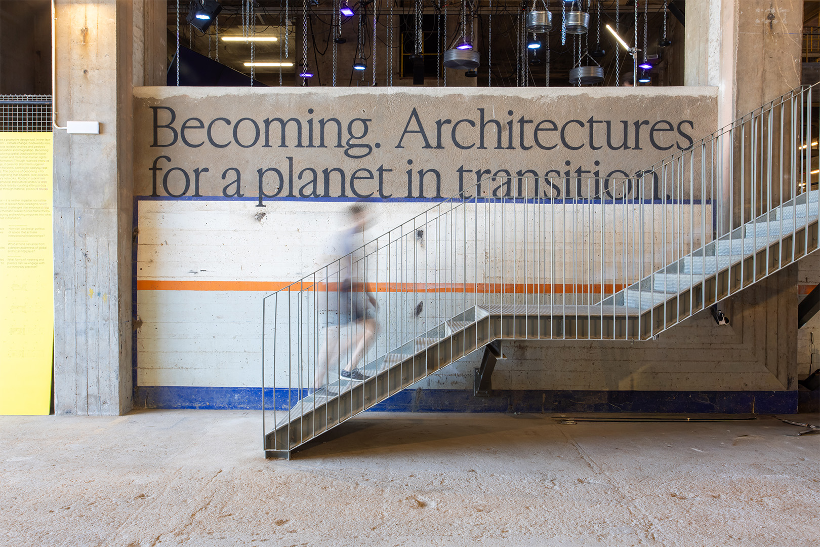 Congresbeeld, Tres Xemeneies / centrale tentoonstelling UIA 2026